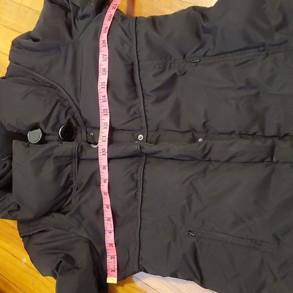 Soia & Kyo down / feather puffer winter coat. Black. L. Bow detail at the back. - Picture 9 of 16